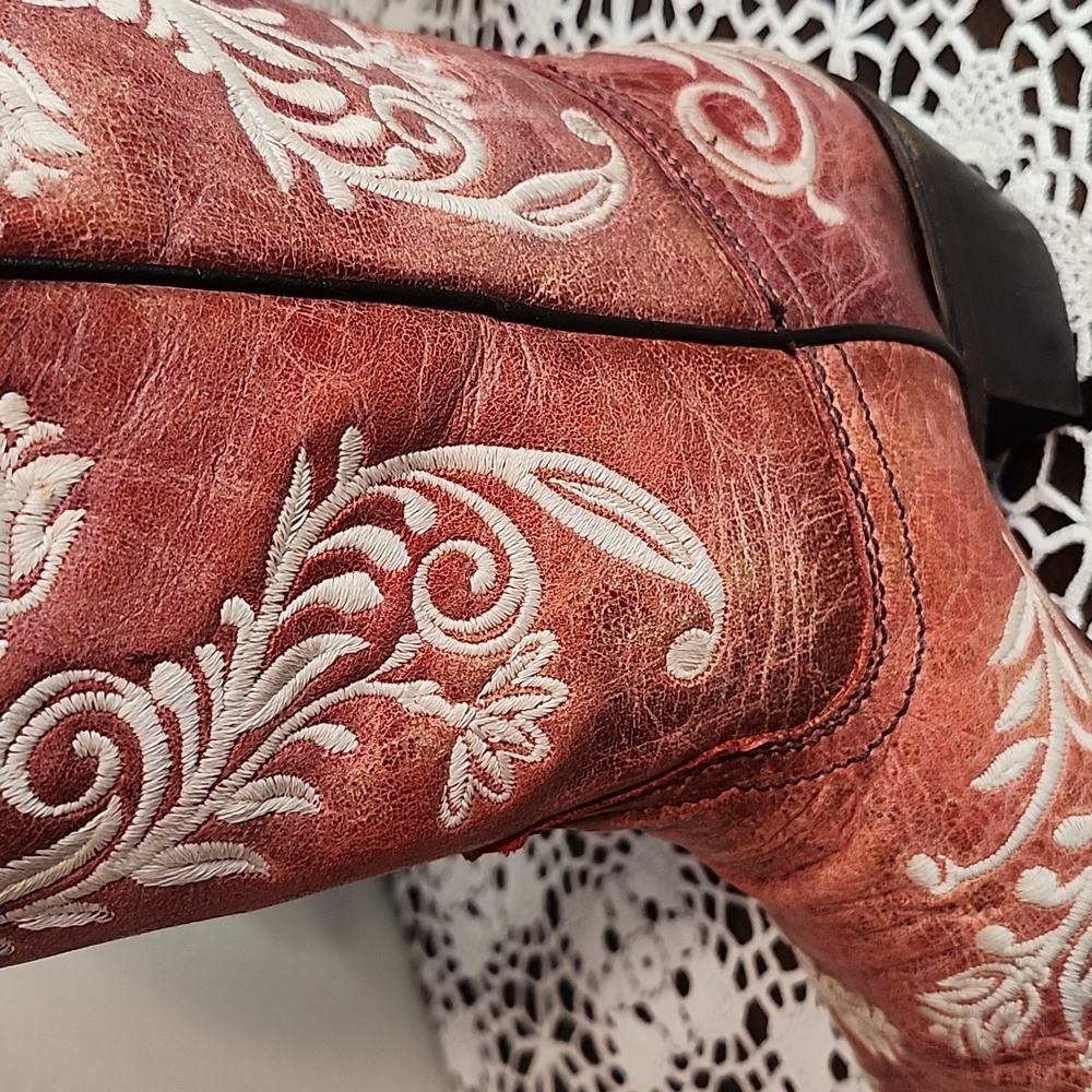 Corral Women's Distressed Leather Boots Size 9 Intricate Floral Embroidery - Picture 16 of 16